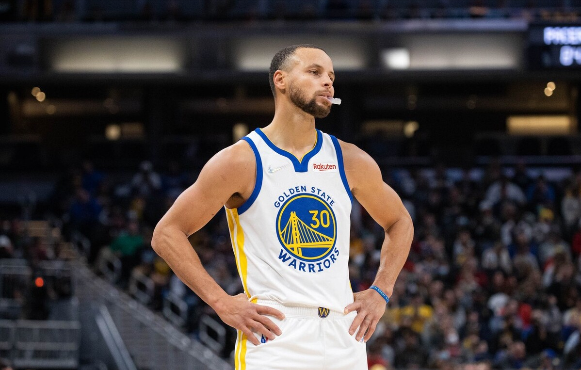 国际比赛日突围战来临，布莱顿围绕全明星赛篮板制胜，压力陡增，心理建设被强调(在所有的决胜期中,球队应)